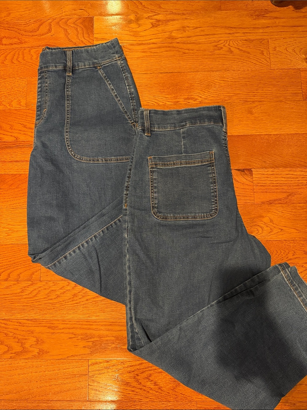 Two Pairs of Women's Stretch Pull On Denim Jeans